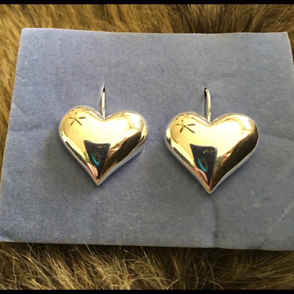 Silver tone heart shaped hook earrings